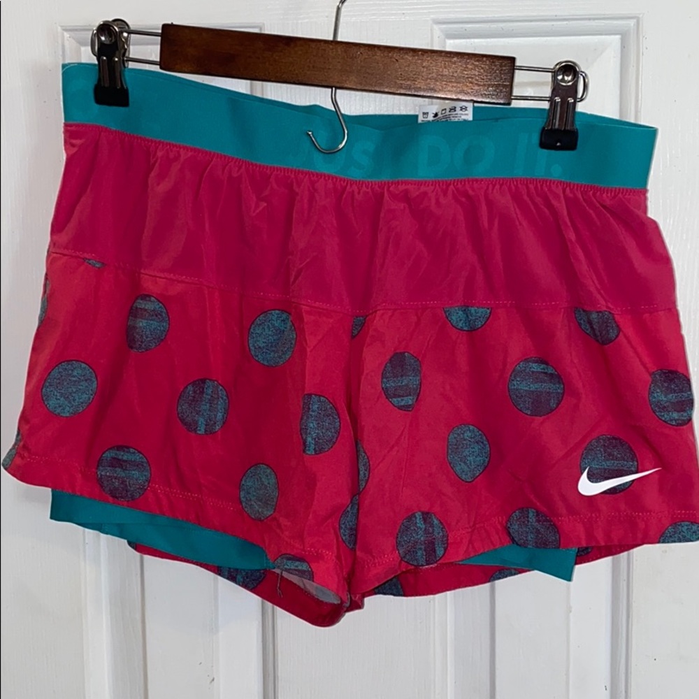 Nike Shorts Size M